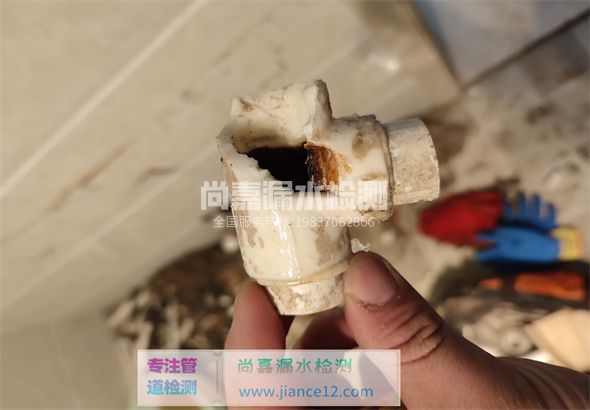 凤凰引起漏水的原因有哪些？